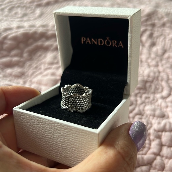 Size 6 Pandora Lave of Love Ring - Picture 4 of 7
